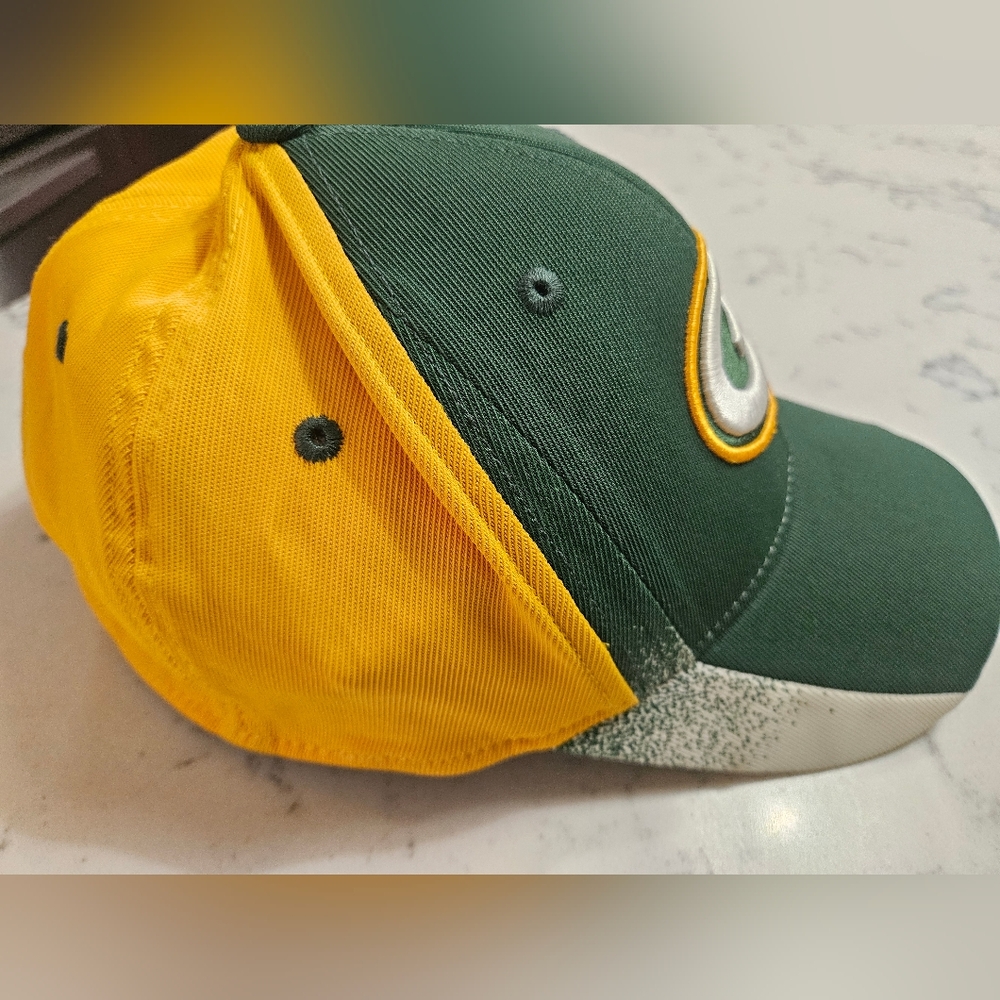 Green Bay Packers Cap - Picture 4 of 5